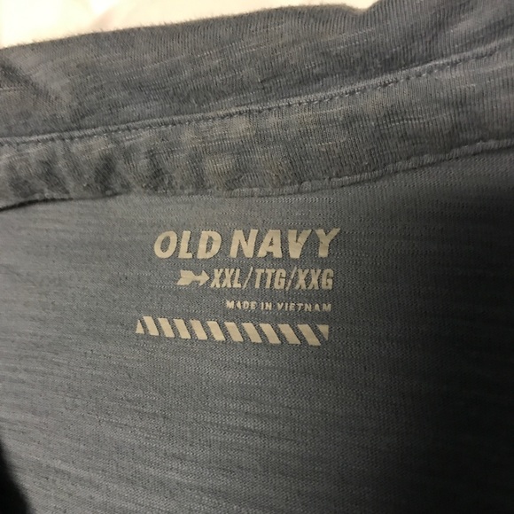 Various shirts - Picture 4 of 7